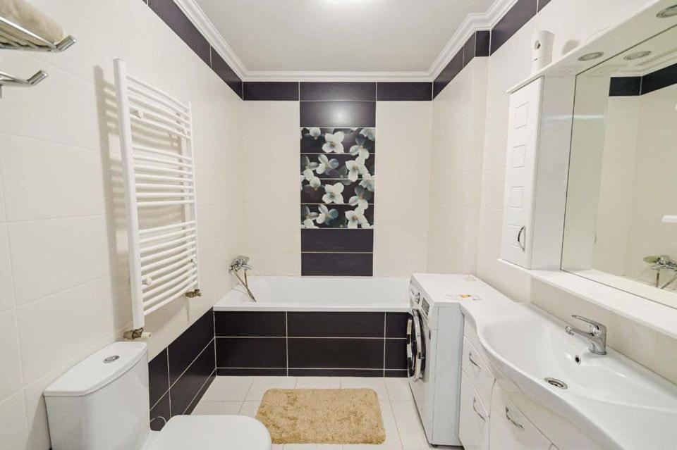 Cathedral Park And Pedestrian Zone Ultracentral Cozy Apartment In تشيسيناو المظهر الخارجي الصورة