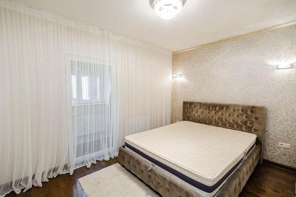 Cathedral Park And Pedestrian Zone Ultracentral Cozy Apartment In تشيسيناو المظهر الخارجي الصورة